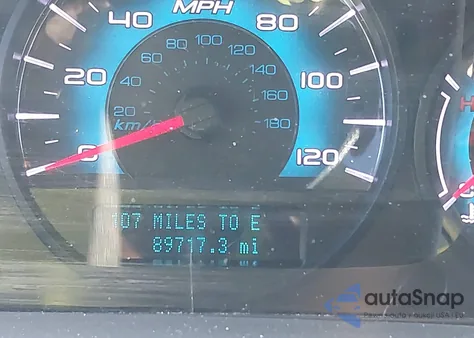 2011 Ford Fusion Se z USA, uszkodzony, nr VIN 3FAHP0HG4BR239219